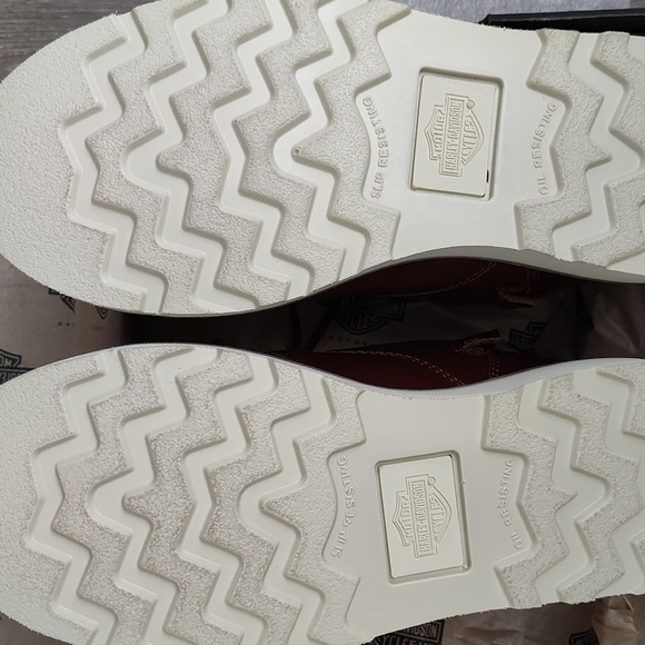 PRICE DROP!! Harley Davidson Womens size 8 Boots - Picture 4 of 9